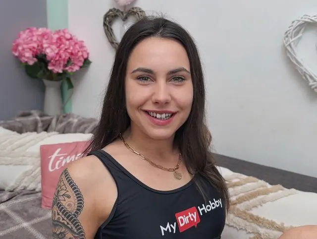 100 % PRIVAT! PRIVAT bin ich noch versauter – Deine DEVOTE SCHLAMPE + ANAL- und MUSCHICREAMPIE!